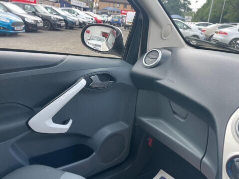 Ford Ka 1.2 Zetec Euro 5 (s/s) 3dr 23