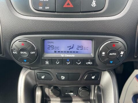 Hyundai ix35 1.7 CRDi SE Euro 5 (s/s) 5dr 24