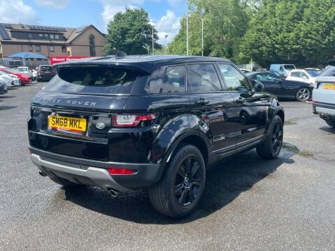 Land Rover Range Rover Evoque 2.0 eD4 SE Tech FWD Euro 6 (s/s) 5dr 11