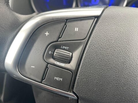 Citroen C4 1.6 HDi 16V VTR+ Euro 5 5dr 24