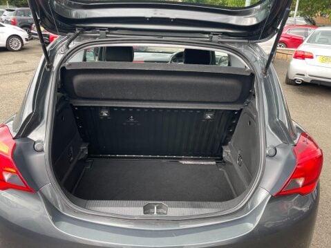 Vauxhall Corsa 1.4i ecoFLEX SRi Euro 6 3dr 30
