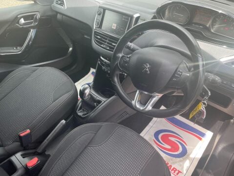 Peugeot 208 1.2 PureTech Tech Edition Euro 6 (s/s) 5dr 16