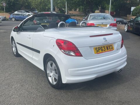Peugeot 207 1.6 VTi Active Euro 5 2dr 9