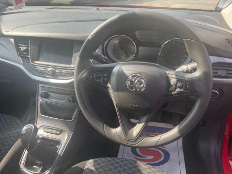 Vauxhall Astra 1.0i Turbo ecoFLEX Design Euro 6 (s/s) 5dr 17