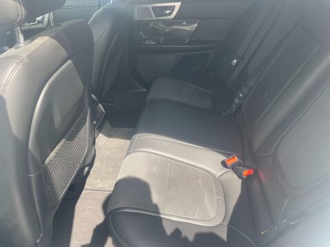 Jaguar XF 2.2d R-Sport Auto Euro 5 (s/s) 4dr 23