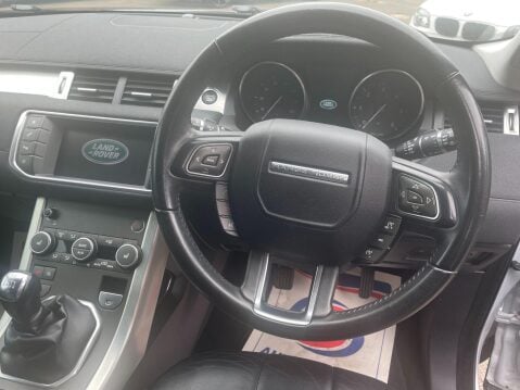 Land Rover Range Rover Evoque 2.0 TD4 SE 4WD Euro 6 (s/s) 5dr 17