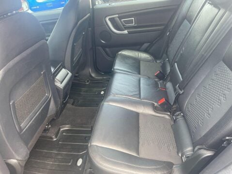 Land Rover Discovery Sport 2.0 TD4 SE Tech Auto 4WD Euro 6 (s/s) 5dr 23