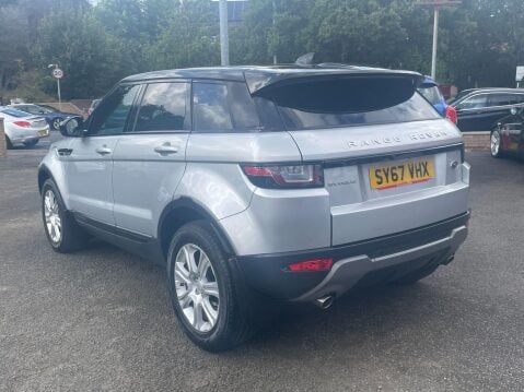 Land Rover Range Rover Evoque 2.0 TD4 SE Tech Auto 4WD Euro 6 (s/s) 5dr 9