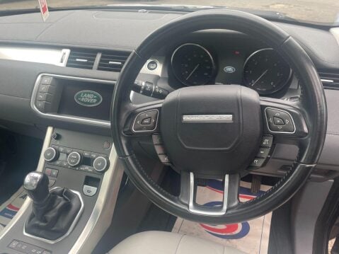 Land Rover Range Rover Evoque 2.0 TD4 SE Tech 4WD Euro 6 (s/s) 5dr 17