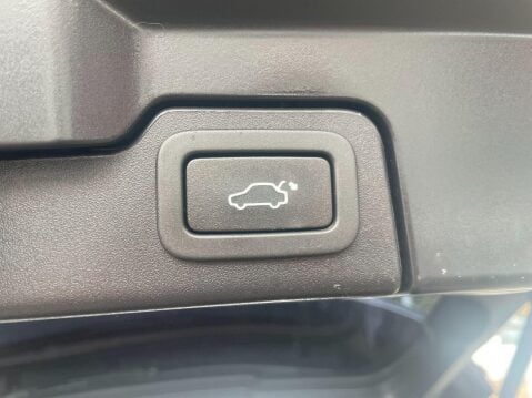Land Rover Range Rover Evoque 2.0 TD4 SE Tech 4WD Euro 6 (s/s) 5dr 24