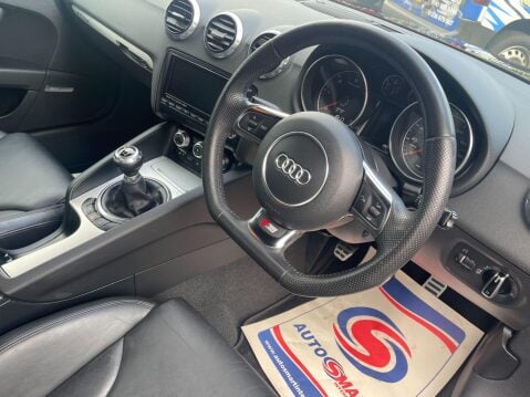 Audi TT 2.0 TDI Black Edition quattro Euro 5 3dr 15