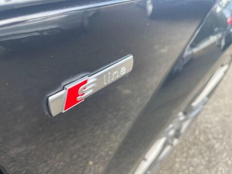 Audi TT 2.0 TDI Black Edition quattro Euro 5 3dr 31