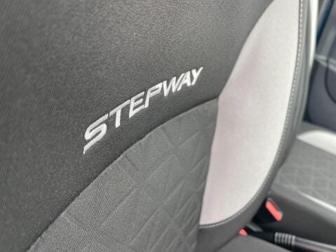 Dacia Sandero Stepway 0.9 TCe Laureate Euro 5 5dr 18