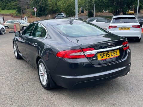 Jaguar XF 2.2d Luxury Auto Euro 5 (s/s) 4dr 9