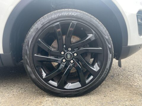 Land Rover Discovery Sport 2.0 TD4 HSE Black Auto 4WD Euro 6 (s/s) 5dr 31
