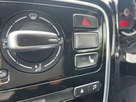 Volkswagen Up 1.0 Groove up! Euro 5 3dr 26