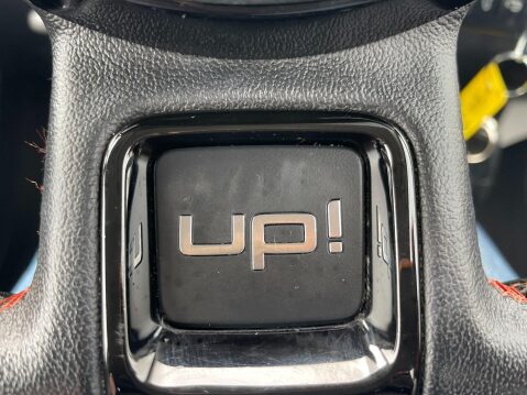 Volkswagen Up 1.0 Groove up! Euro 5 3dr 22