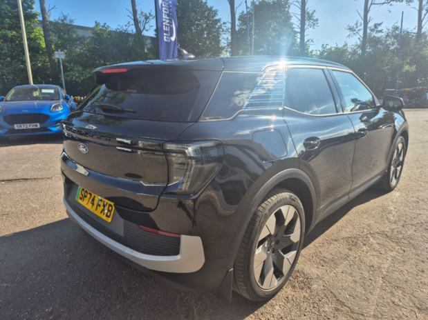 Ford Explorer Premium 77kWh Extended Range 1 Speed Automatic 5 Door RWD 5