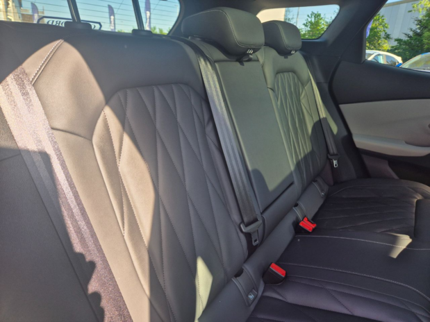 Ford Explorer Premium 77kWh Extended Range 1 Speed Automatic 5 Door RWD 10