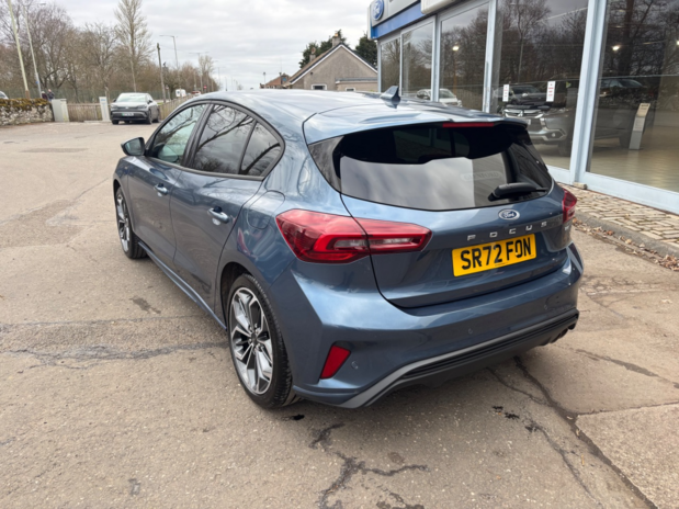 Ford Focus ST-Line Vignale 1.0L EcoBoost 155PS mHEV 6 Speed Manual 5 door FWD 7