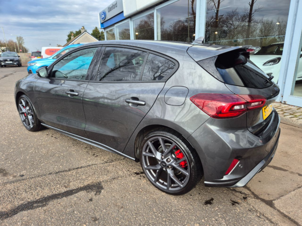 Ford Focus ST 2.3L EcoBoost 280PS 6 Speed Manual 5 door FWD 7