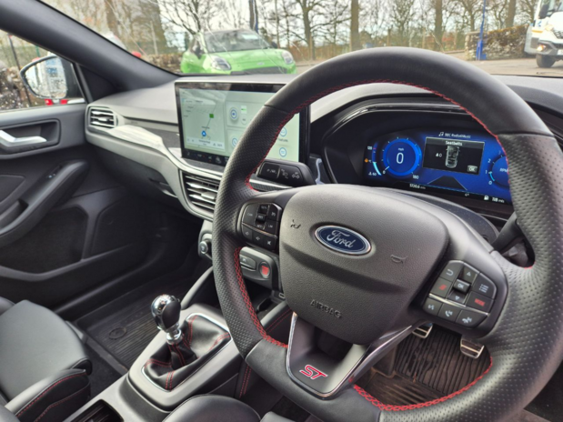 Ford Focus ST 2.3L EcoBoost 280PS 6 Speed Manual 5 door FWD 19