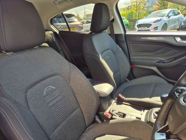 Ford Focus Active 1.0L EcoBoost 125PS mHEV 6 Speed Manual 5 Door FWD 15