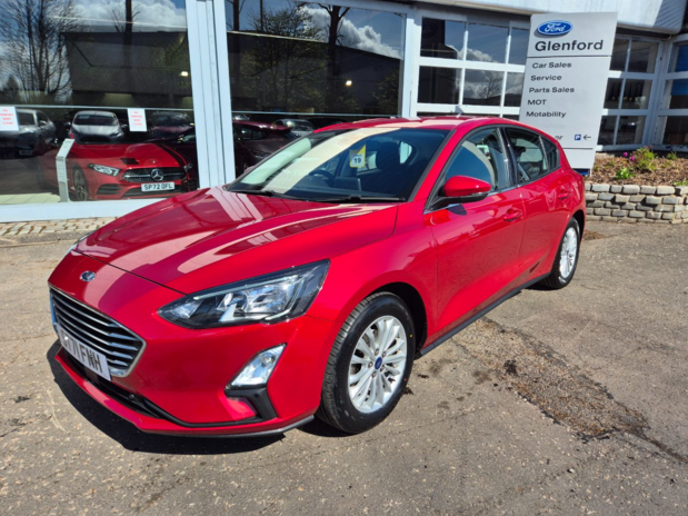 Ford Focus Titanium 1.0L EcoBoost 125PS 8 Speed Automatic 5 Door FWD 3
