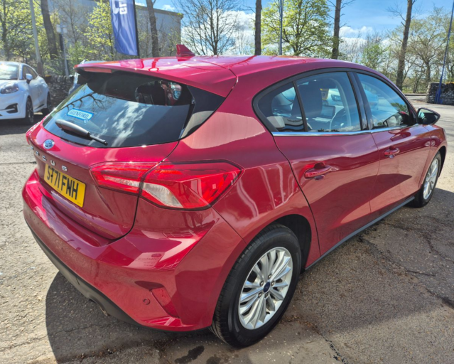 Ford Focus Titanium 1.0L EcoBoost 125PS 8 Speed Automatic 5 Door FWD