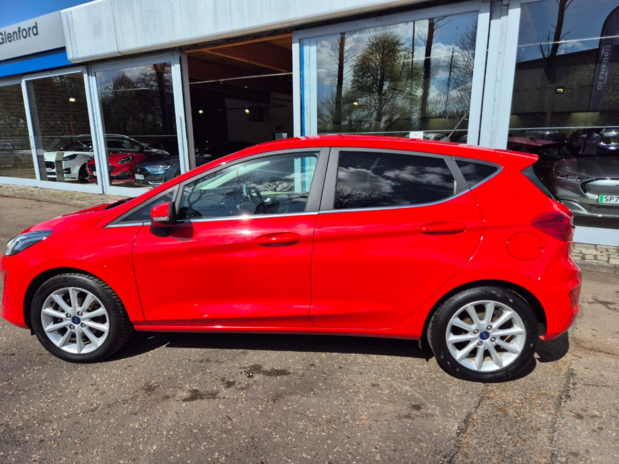 Ford Fiesta Zetec 8