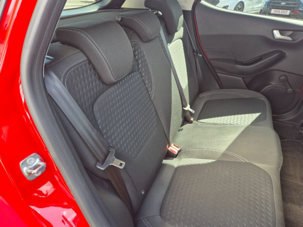 Ford Fiesta Zetec 13