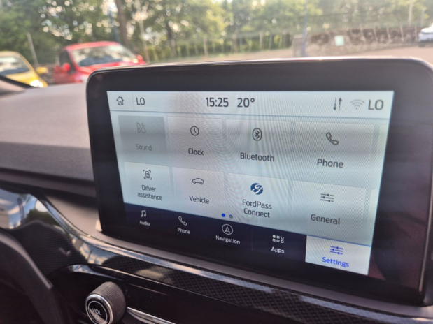 Ford Kuga ST-Line Edition 2.5L Duratec PHEV 225PS CVT Automatic 5 door FWD 15