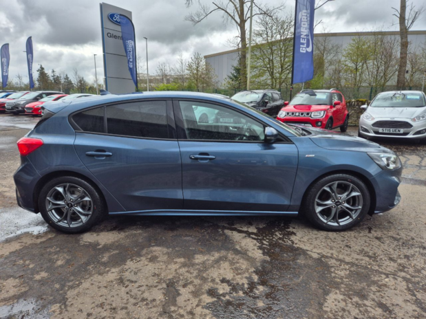 Ford Focus St-Line Edition Mhe 4