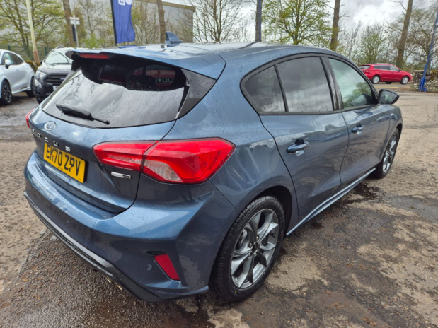 Ford Focus St-Line Edition Mhe 5