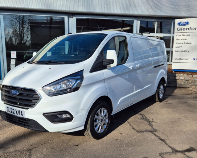 Ford Transit Custom 300 L2 DIESEL FWD 2.0 Eco Blue 130ps Low Roof Limited Van