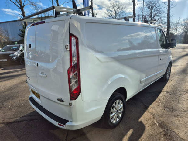 Ford Transit Custom 300 L2 DIESEL FWD 2.0 Eco Blue 130ps Low Roof Limited Van 5