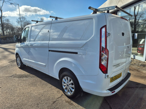 Ford Transit Custom 300 L2 DIESEL FWD 2.0 Eco Blue 130ps Low Roof Limited Van 7