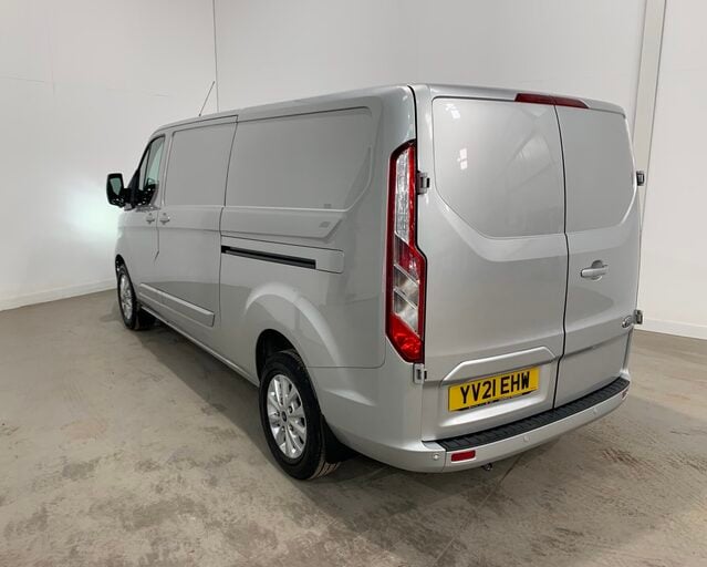 Ford Transit Custom 320 L2 DIESEL FWD 2.0 EcoBlue 130ps Low Roof Limited Van Auto