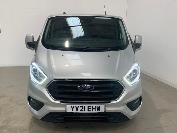 Ford Transit Custom 320 L2 DIESEL FWD 2.0 EcoBlue 130ps Low Roof Limited Van Auto 7