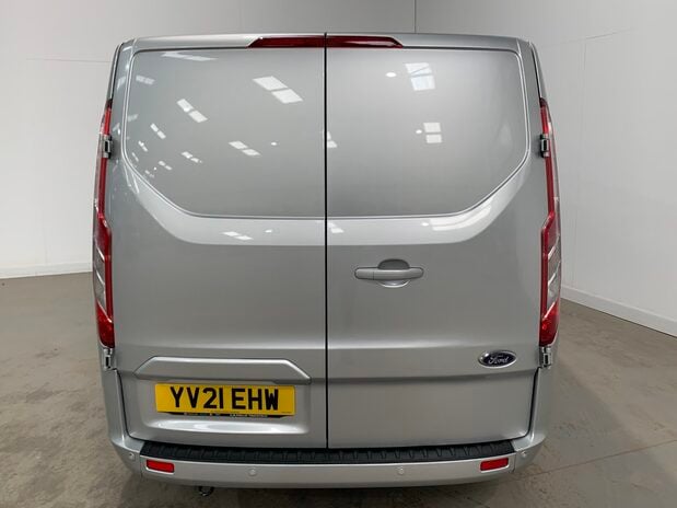 Ford Transit Custom 320 L2 DIESEL FWD 2.0 EcoBlue 130ps Low Roof Limited Van Auto 8