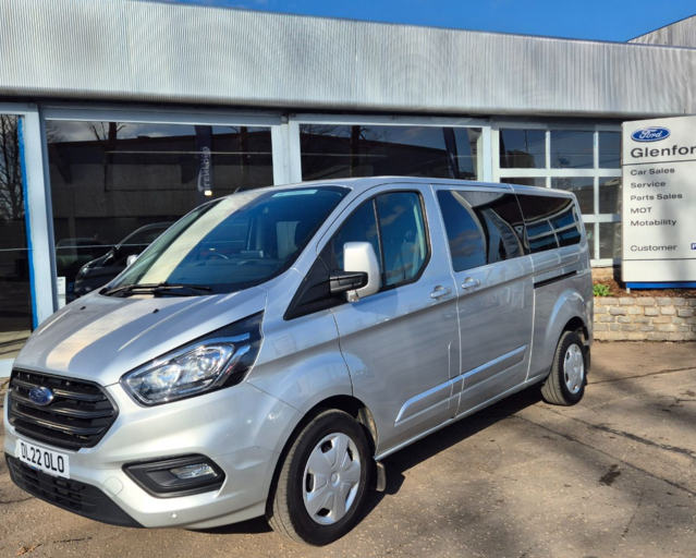 Ford Transit Custom 2.0 Eco Blue 320 L2 130ps H1 Trend 9 Seater Minibus