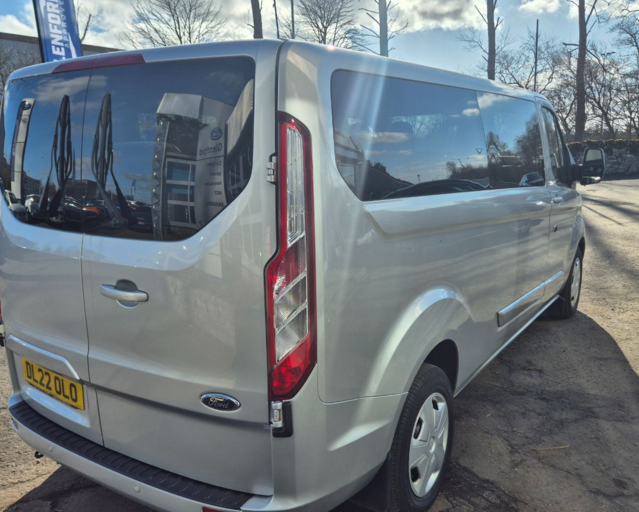 Ford Transit Custom 2.0 Eco Blue 320 L2 130ps H1 Trend 9 Seater Minibus