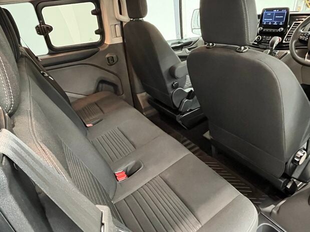 Ford Transit Custom 300L1 2.0 Eco Blue 130ps H1 Roof D/Cab Limited Van Auto 26