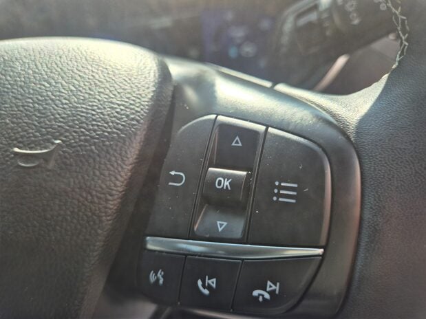 Ford Kuga VIGNALE FHEV 190ps Automatic 13