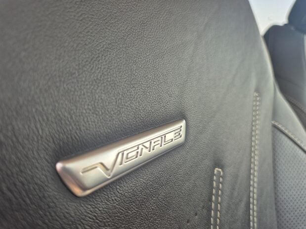 Ford Kuga VIGNALE FHEV 190ps Automatic 17