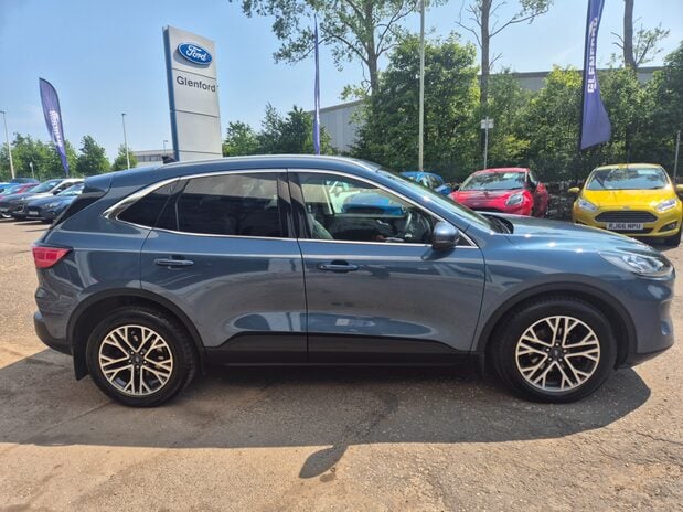 Ford Kuga TITANIUM FIRST EDITION ECOBLUE MHEV 4