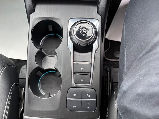 Ford Kuga VIGNALE 28