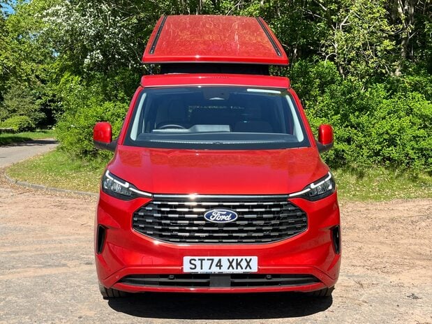Ford Transit Custom Nugget Camper Titanium Kombi H1 2.0 150ps **NEW** 8