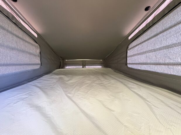 Ford Transit Custom Nugget Camper Titanium Kombi H1 2.0 150ps **NEW** 39