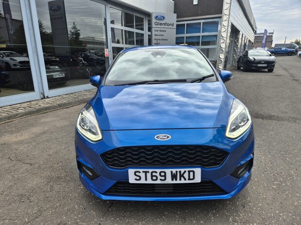 Ford Fiesta St-Line X Turbo 2